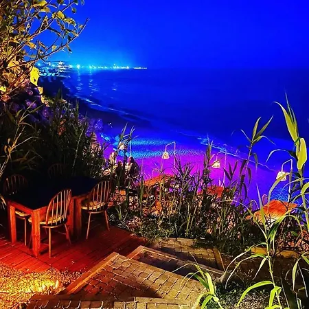 Boutique Retreat *
